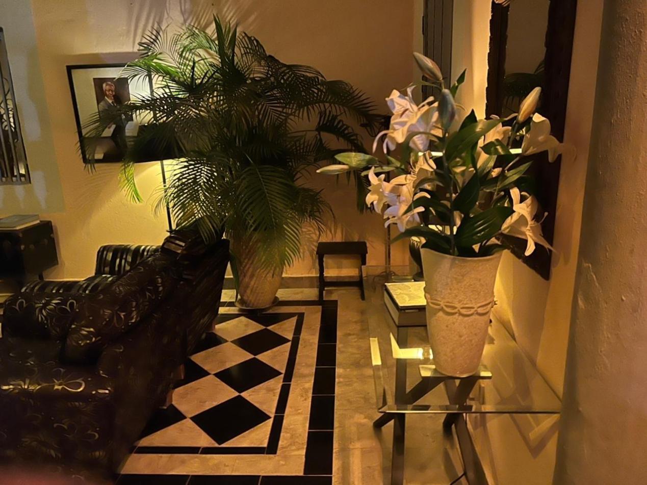 Rooftop Boutique Hotel Adults Only Serrekunda Exterior foto
